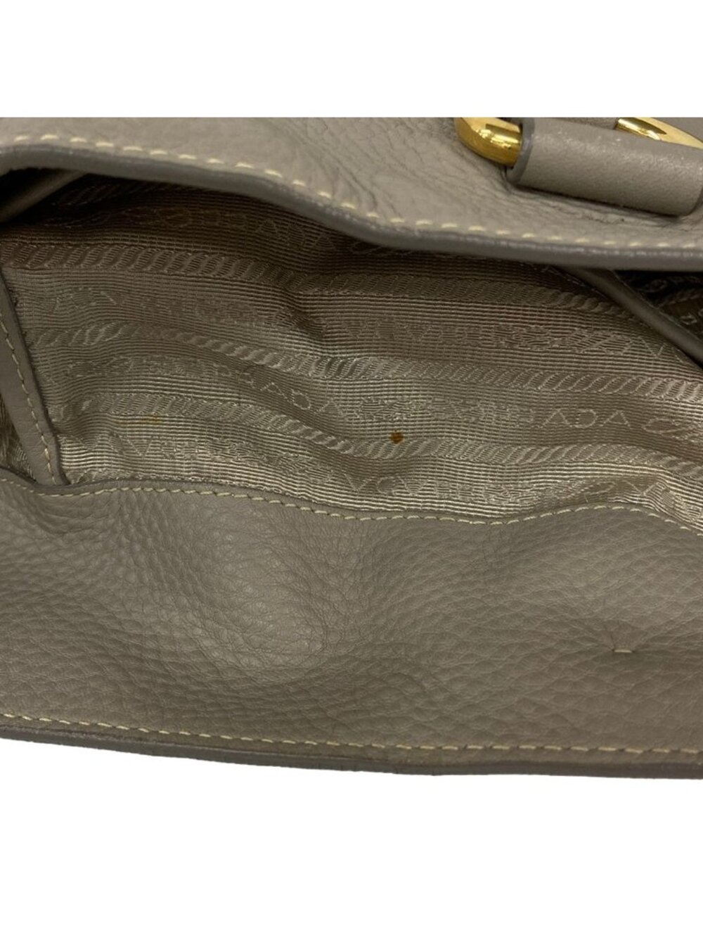 Prada Tote Beige Leather Tag - Picture 15 of 15